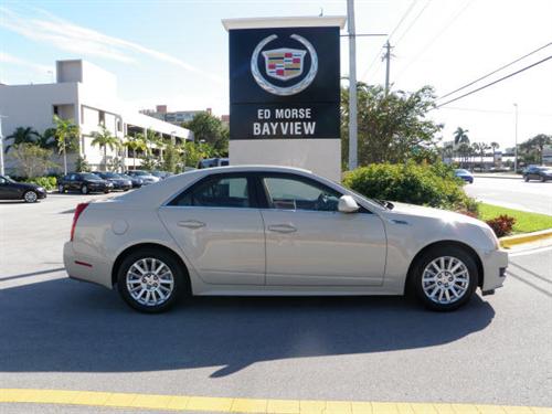 Cadillac CTS 2010 photo 1