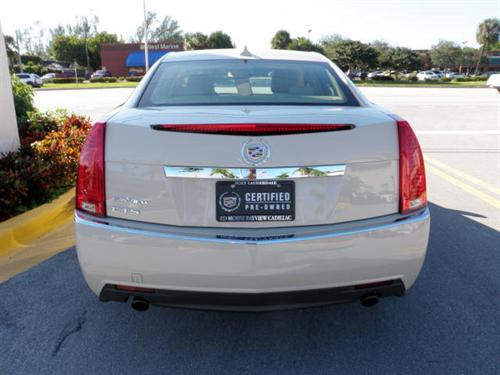 Cadillac CTS 2010 photo 2