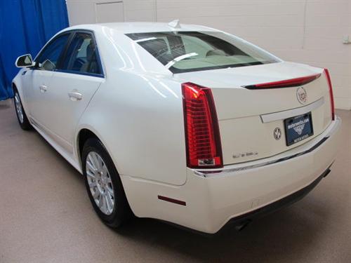 Cadillac CTS 2010 photo 2
