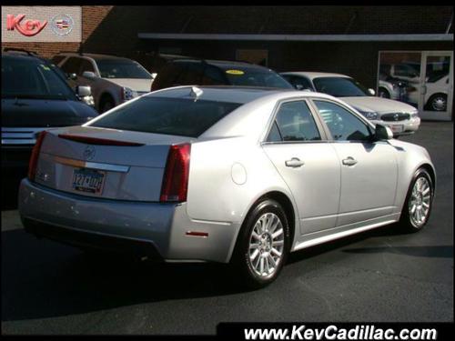 Cadillac CTS 2010 photo 1