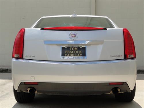 Cadillac CTS 2010 photo 2