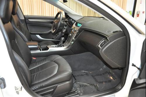 Cadillac CTS 2010 photo 3