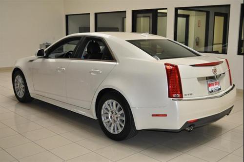 Cadillac CTS 2010 photo 4