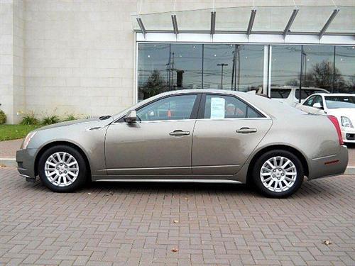 Cadillac CTS 2010 photo 1