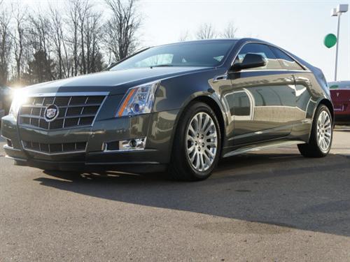 Cadillac CTS 2011 photo 2