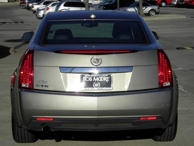 Cadillac CTS 2011 photo 3