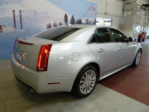 Cadillac CTS 2011 photo 1