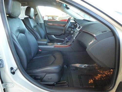 Cadillac CTS 2011 photo 3