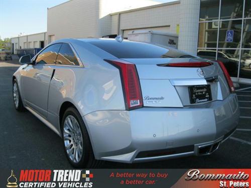 Cadillac CTS 2011 photo 2