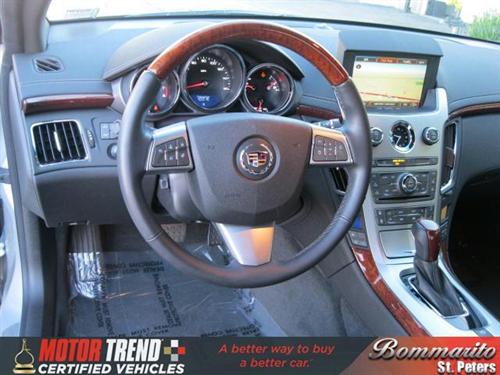 Cadillac CTS 2011 photo 4