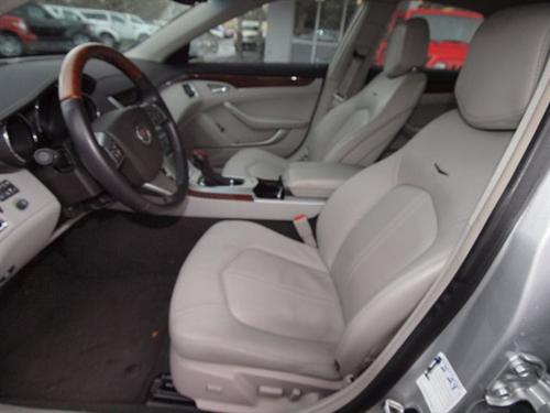Cadillac CTS 2011 photo 3
