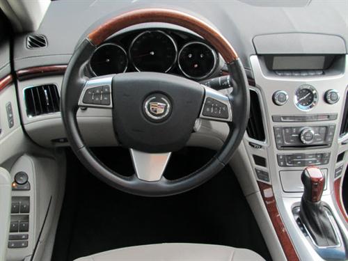 Cadillac CTS 2011 photo 4