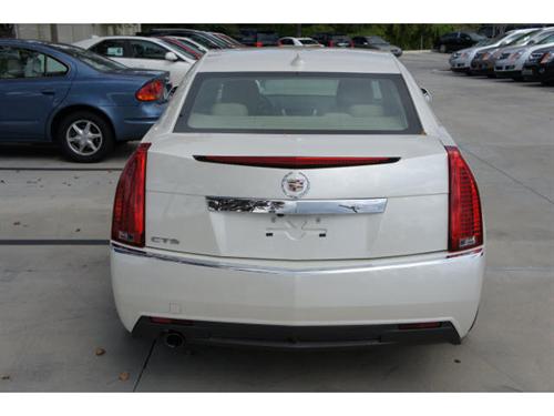 Cadillac CTS 2011 photo 2