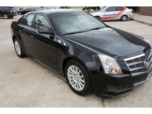 Cadillac CTS 2011 photo 1