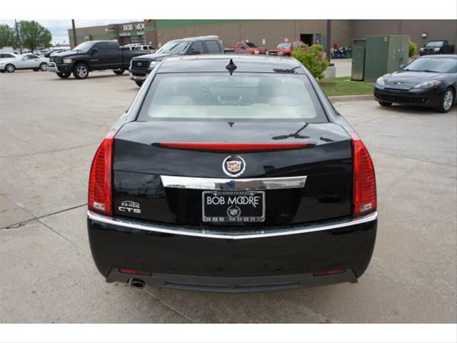 Cadillac CTS 2011 photo 4