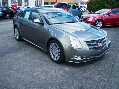 Cadillac CTS 2011 photo 1
