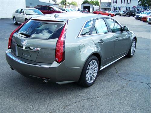 Cadillac CTS 2011 photo 2