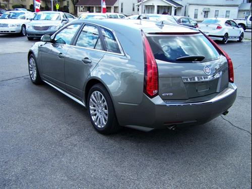 Cadillac CTS 2011 photo 3