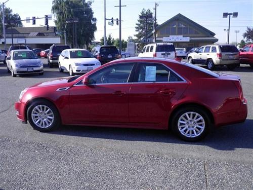 Cadillac CTS 2011 photo 1