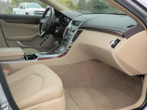 Cadillac CTS 2011 photo 3
