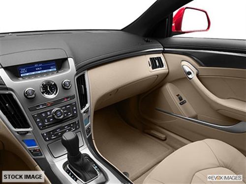 Cadillac CTS 2011 photo 1