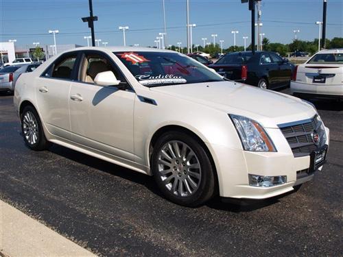 Cadillac CTS 2011 photo 2