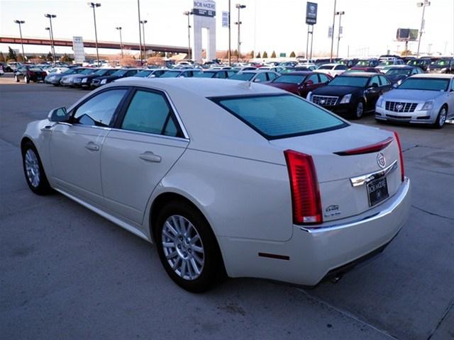 Cadillac CTS 2011 photo 5