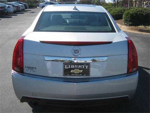 Cadillac CTS 2011 photo 2