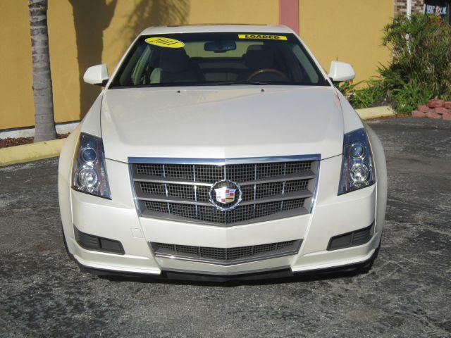 Cadillac CTS 2011 photo 2