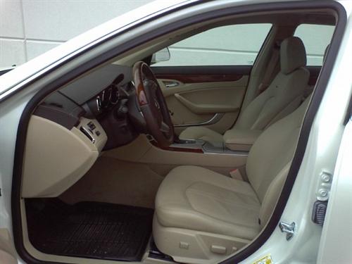 Cadillac CTS 2011 photo 3