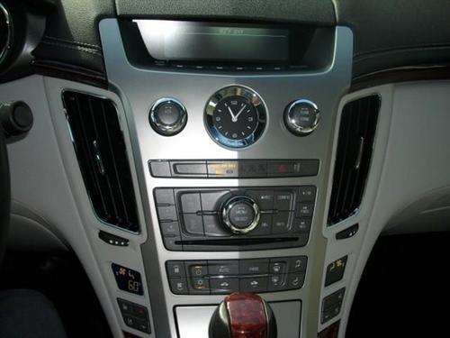 Cadillac CTS 2011 photo 5