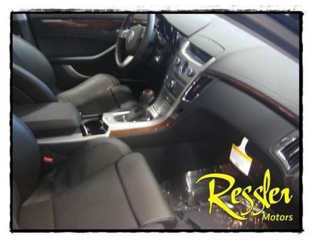 Cadillac CTS 2011 photo 4