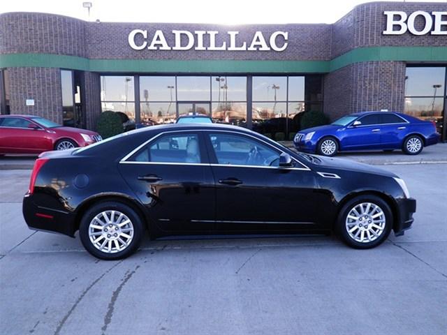 Cadillac CTS 2011 photo 1