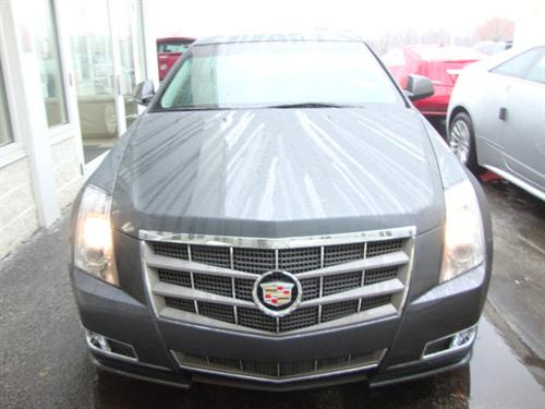 Cadillac CTS 2011 photo 2
