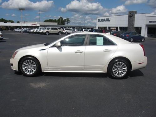 Cadillac CTS 2011 photo 1