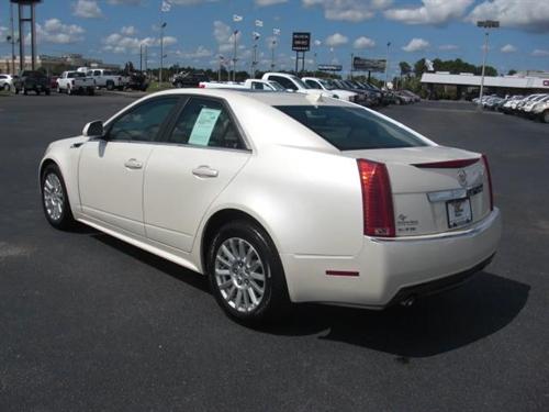 Cadillac CTS 2011 photo 2