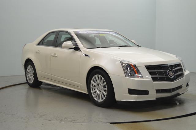 Cadillac CTS Base Sedan