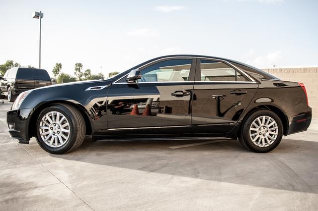 Cadillac CTS 2011 photo 2