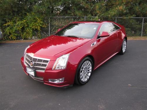 Cadillac CTS 2011 photo 2