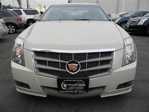 Cadillac CTS 2011 photo 2