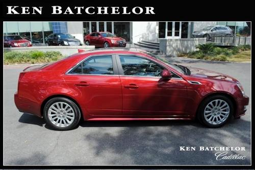 Cadillac CTS 2011 photo 2