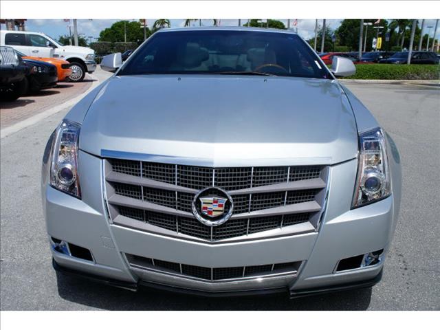 Cadillac CTS 2011 photo 3