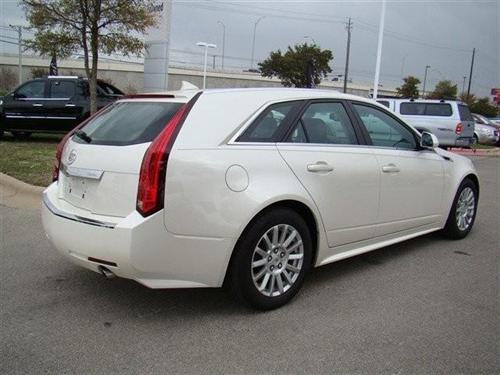 Cadillac CTS 2011 photo 2