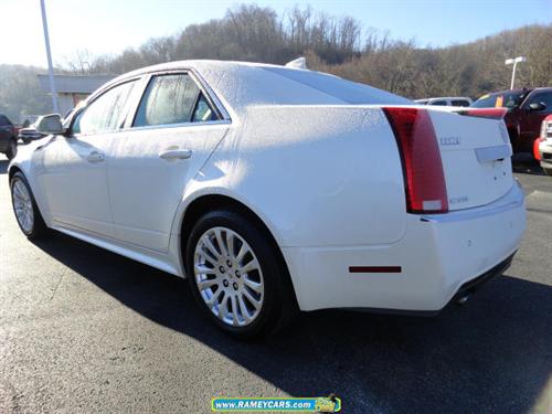 Cadillac CTS 2011 photo 1