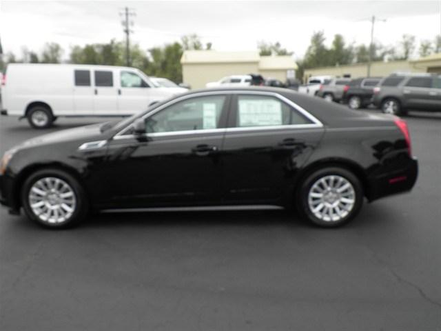 Cadillac CTS 2012 photo 2