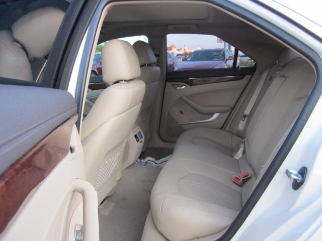 Cadillac CTS 2012 photo 1