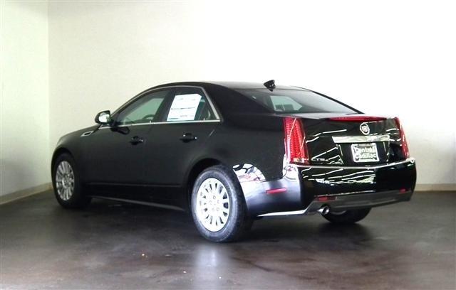 Cadillac CTS 2012 photo 2