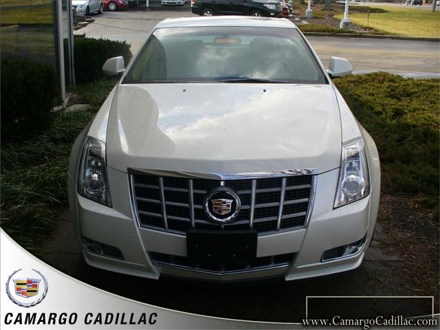 Cadillac CTS 2012 photo 1