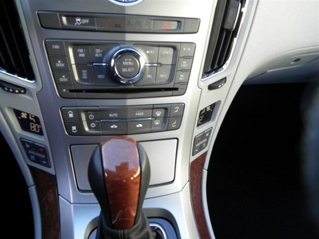 Cadillac CTS 4dr Sdn I4 Auto 1.8 S Coupe