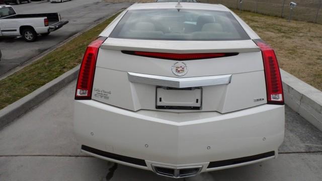 Cadillac CTS 4dr Sdn I4 Auto 1.8 S Coupe